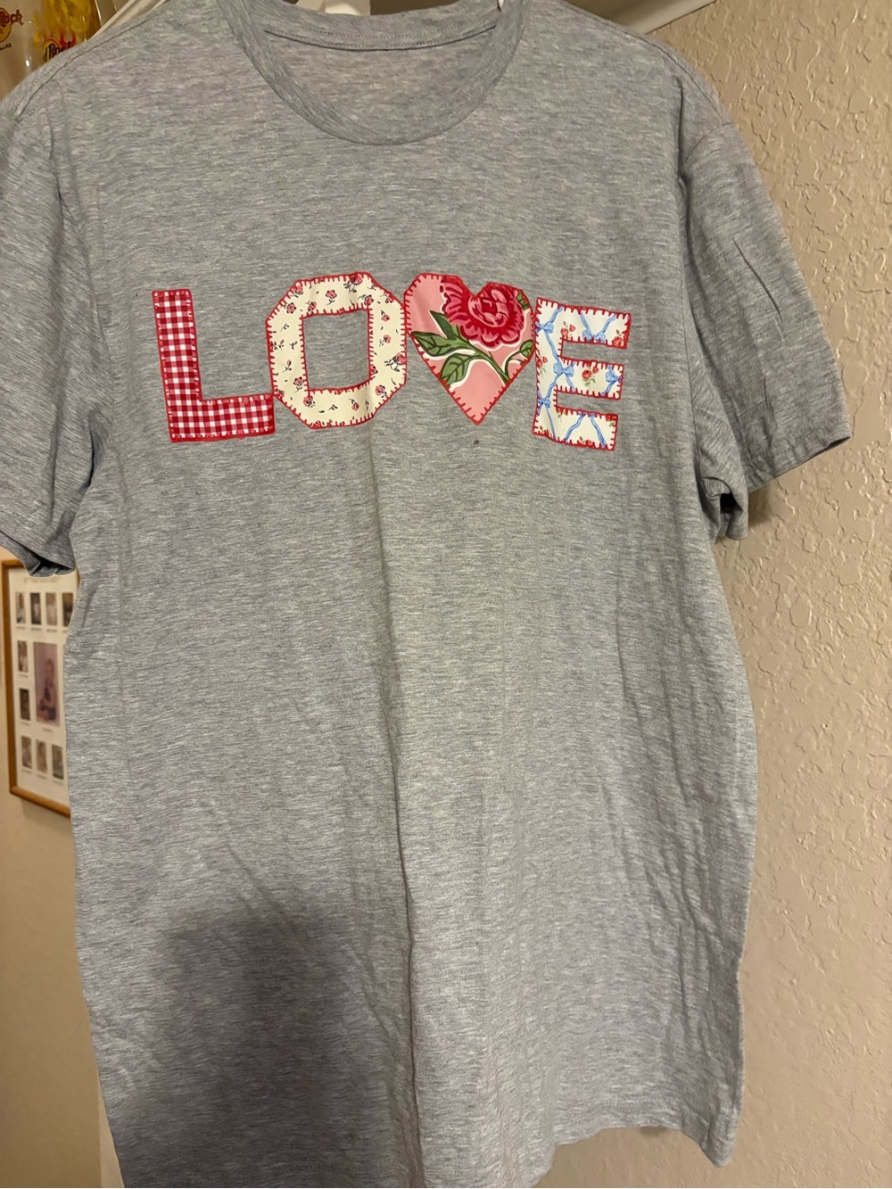 Womenโs Gray LOVE Appliquรฉ Short-Sleeve Tee